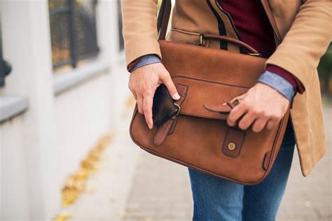 Come pulire una borsa di cuoio, anche con i rimedi naturali .